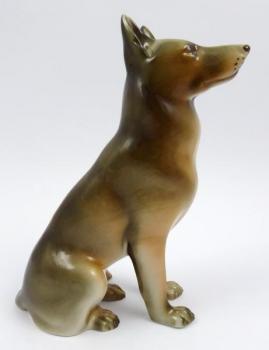 Vlčák - Royal Dux, Duchcov Vlčák - Royal Dux, Duchcov