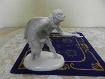 Porcelánová soška Pierota - Pirkenhammer (Březová) Porcelánová soška Pierota - Pirkenhammer (Březová)