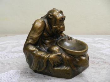 Figurální plastika, popelník - A. Zoula, Bechyně Figurální plastika, popelník - A. Zoula, Bechyně