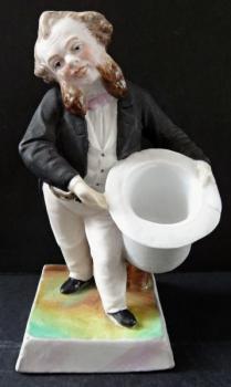 Muž s vousy, ve fraku, s bílým kloboukem Muž s vousy, ve fraku, s bílým kloboukem