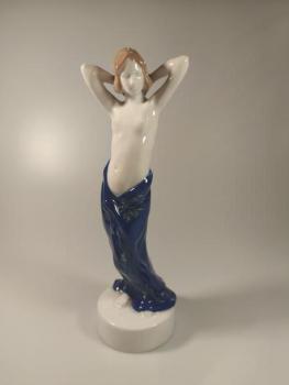 Dívčí poloakt Dívčí poloakt