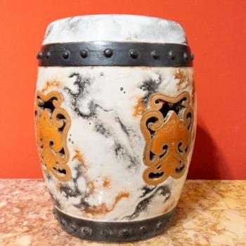 Čínská porcelánová stolička, sedátko Čínská porcelánová stolička, sedátko