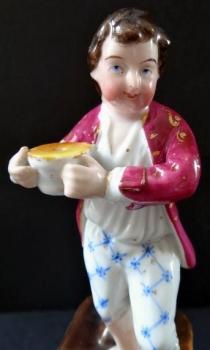 Bosý chlapec s miskou, na podstavci Bosý chlapec s miskou, na podstavci