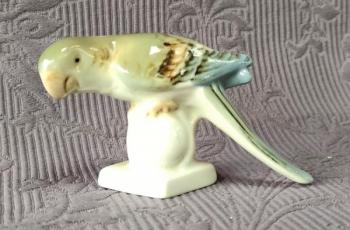 Papoušek, porcelánka Dux Papoušek, porcelánka Dux